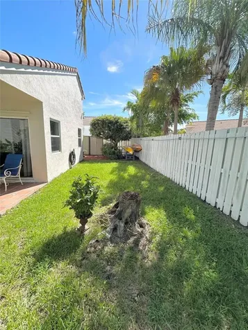 12633 NW 11th Court Sunrise FL 33323