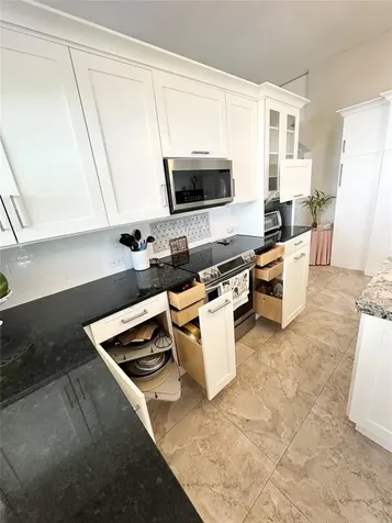 12633 NW 11th Court Sunrise FL 33323