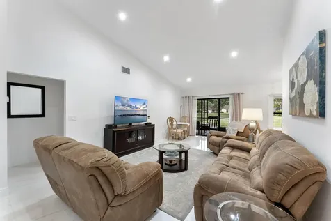2531 Blue Sage Avenue Coconut Creek FL 33063