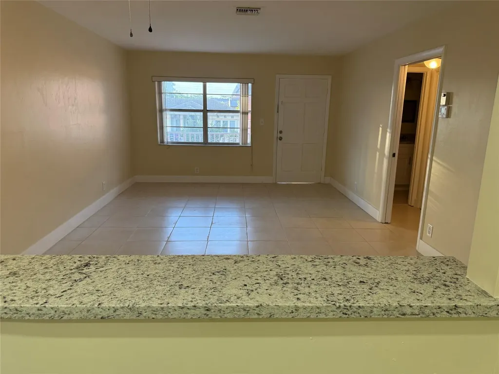 1450 N Riverside Drive Pompano Beach FL 33062