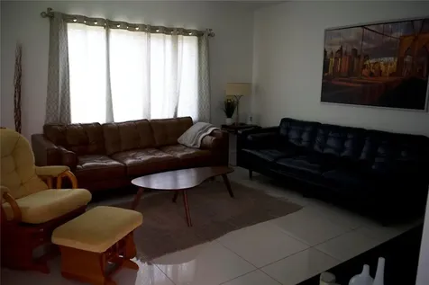 11150 Peachtree Drive Miami FL 33161