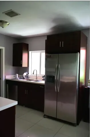 11150 Peachtree Drive Miami FL 33161