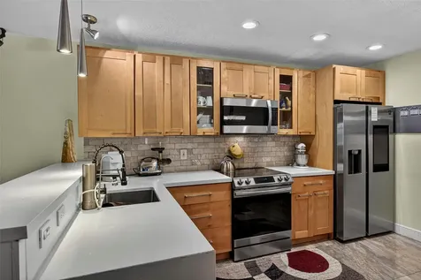 2115 NE 15th Avenue Wilton Manors FL 33305