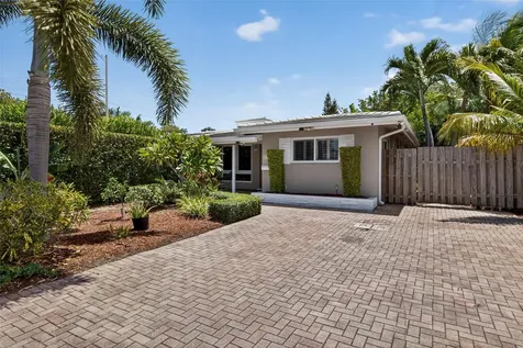 2115 NE 15th Avenue Wilton Manors FL 33305