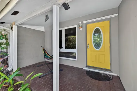 2115 NE 15th Avenue Wilton Manors FL 33305