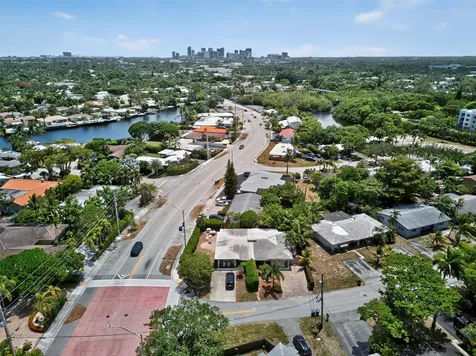 2115 NE 15th Avenue Wilton Manors FL 33305