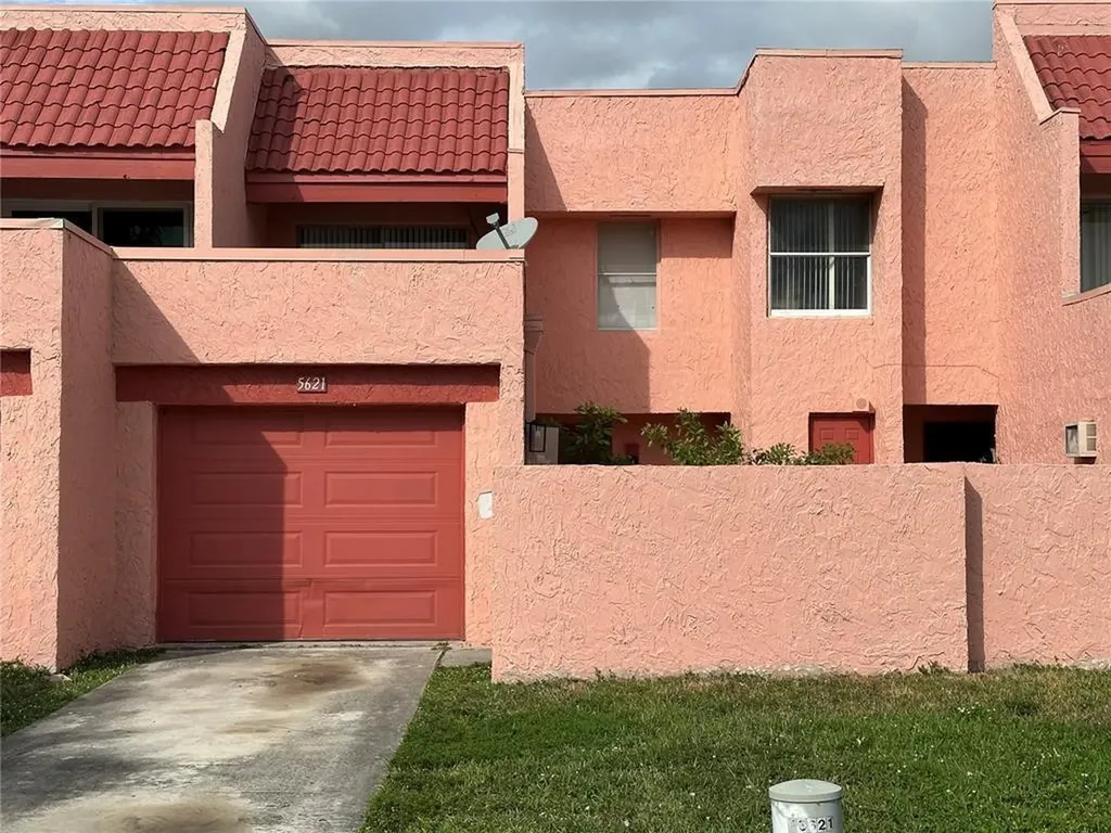 5621 NW 16th Street Fort Lauderdale FL 33313