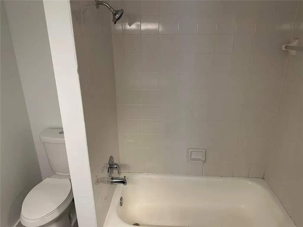 5621 NW 16th Street Fort Lauderdale FL 33313