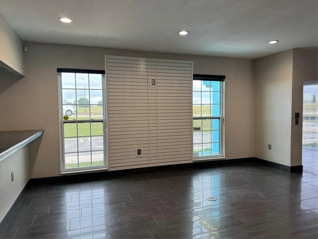 1174 Us 27 Lake Placid FL 33852