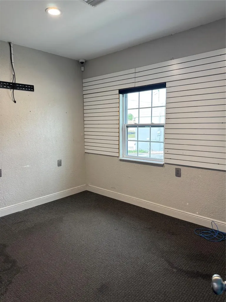 1174 Us 27 Lake Placid FL 33852
