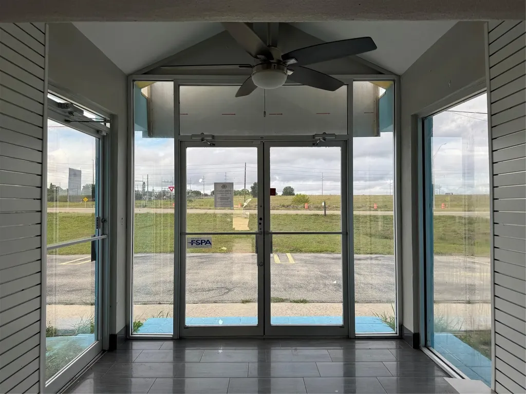 1174 Us 27 Lake Placid FL 33852