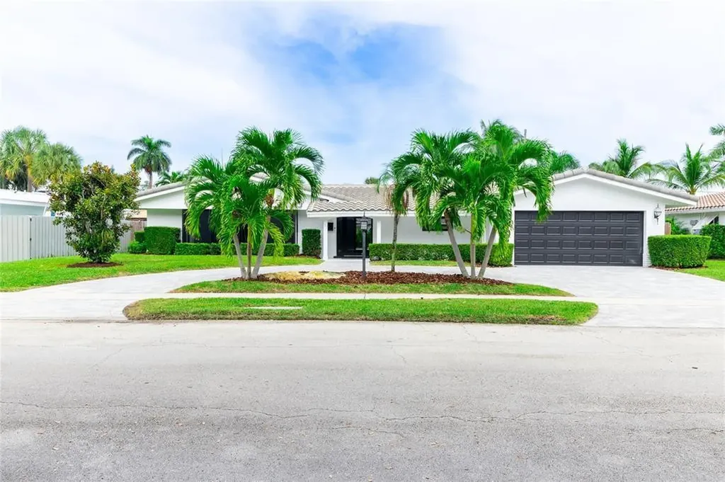 737 SW 7th Street Boca Raton FL 33486