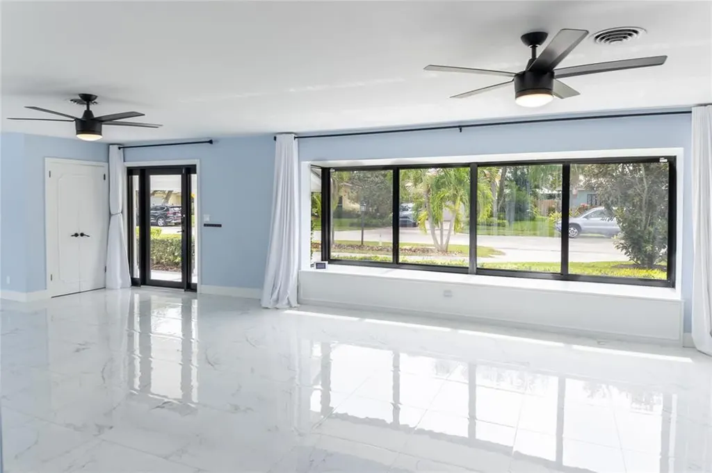 737 SW 7th Street Boca Raton FL 33486