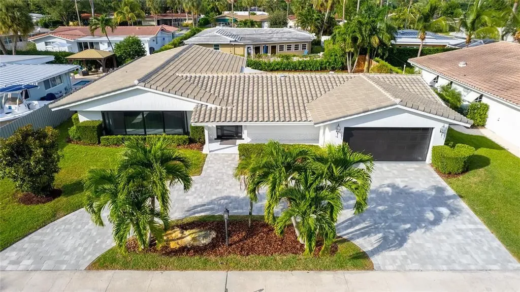737 SW 7th Street Boca Raton FL 33486