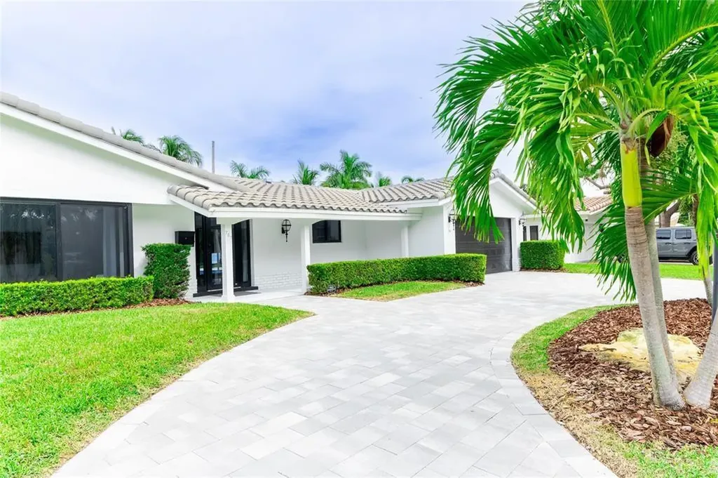 737 SW 7th Street Boca Raton FL 33486