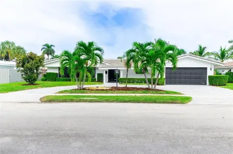 737 SW 7th Street Boca Raton FL 33486