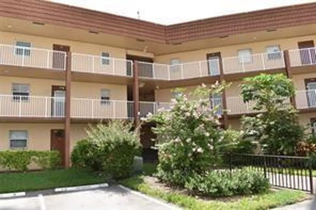 9001 Sunrise Lakes Boulevard Sunrise FL 33322