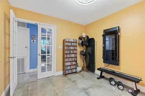 2501 NW 8th Avenue Wilton Manors FL 33311