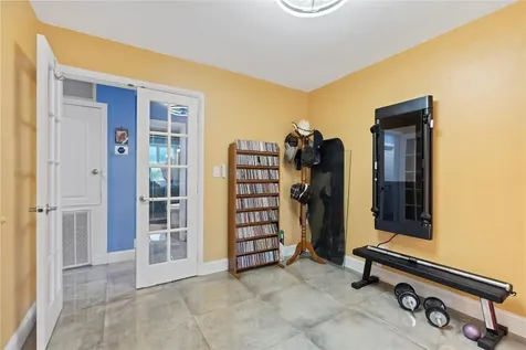 2501 NW 8th Avenue Wilton Manors FL 33311