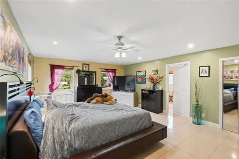 2501 NW 8th Avenue Wilton Manors FL 33311