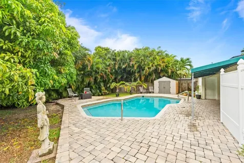 2501 NW 8th Avenue Wilton Manors FL 33311