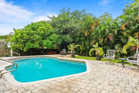 2501 NW 8th Avenue Wilton Manors FL 33311