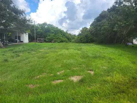 1099 Pine Avenue Moore Haven FL 33471