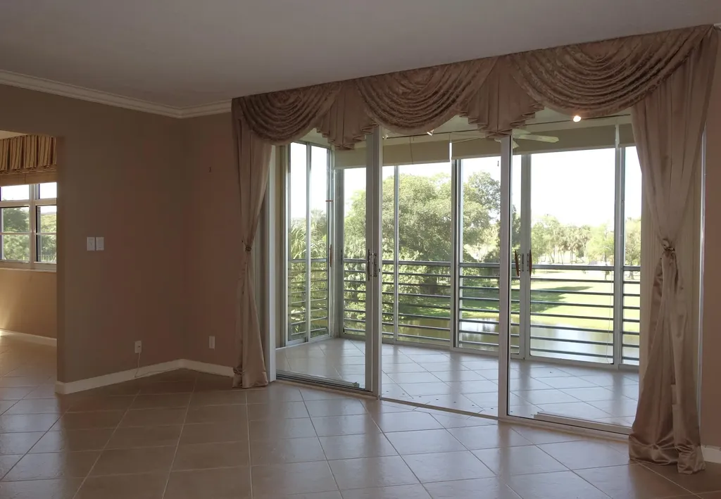 3507 Oaks Way Pompano Beach FL 33069