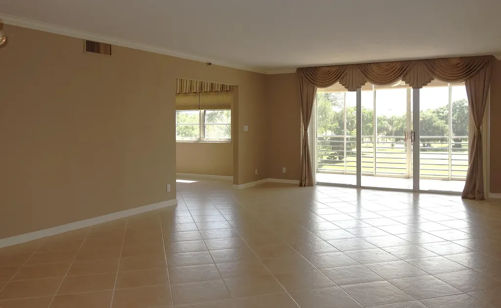3507 Oaks Way Pompano Beach FL 33069
