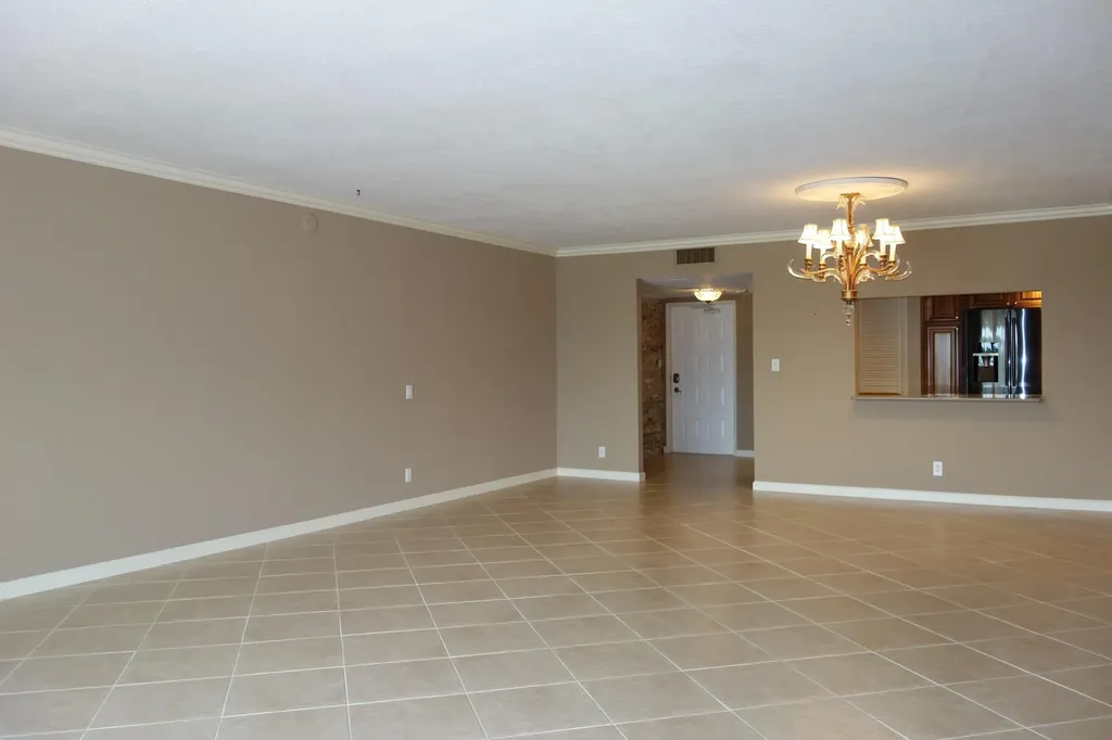3507 Oaks Way Pompano Beach FL 33069
