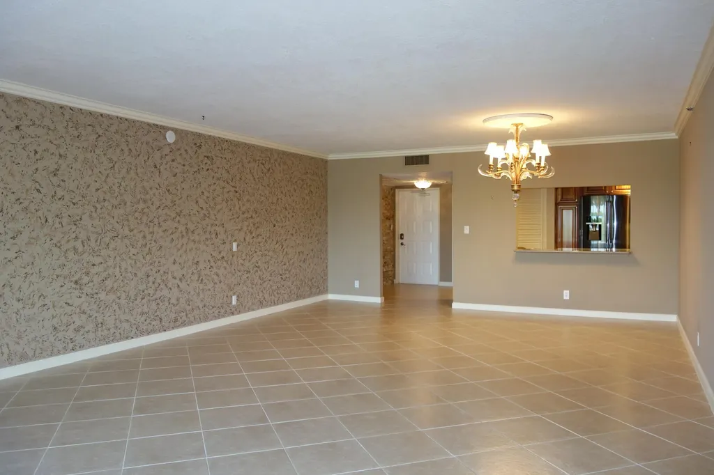 3507 Oaks Way Pompano Beach FL 33069