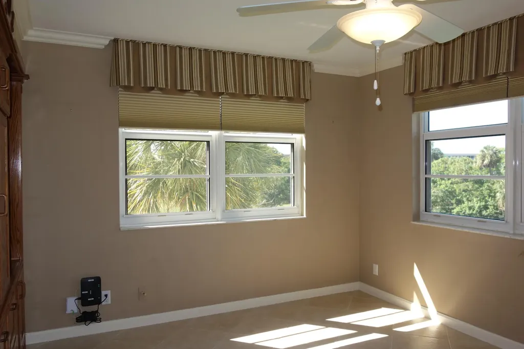 3507 Oaks Way Pompano Beach FL 33069
