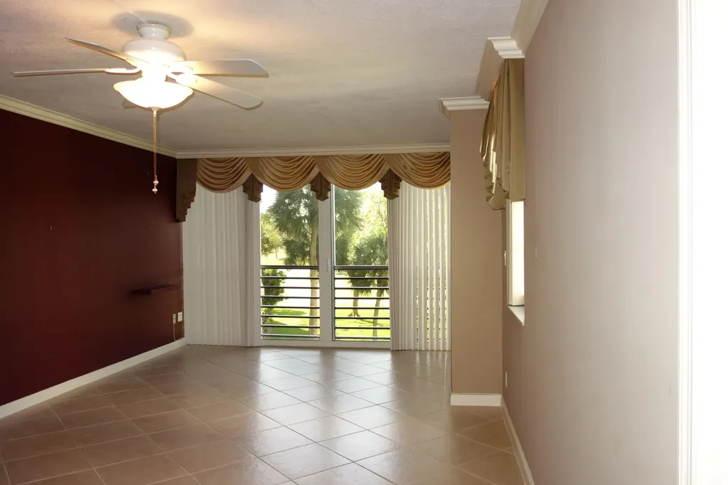 3507 Oaks Way Pompano Beach FL 33069