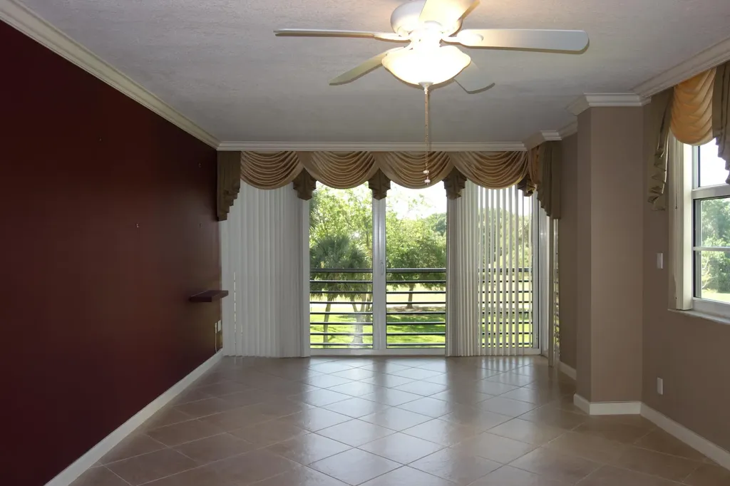 3507 Oaks Way Pompano Beach FL 33069