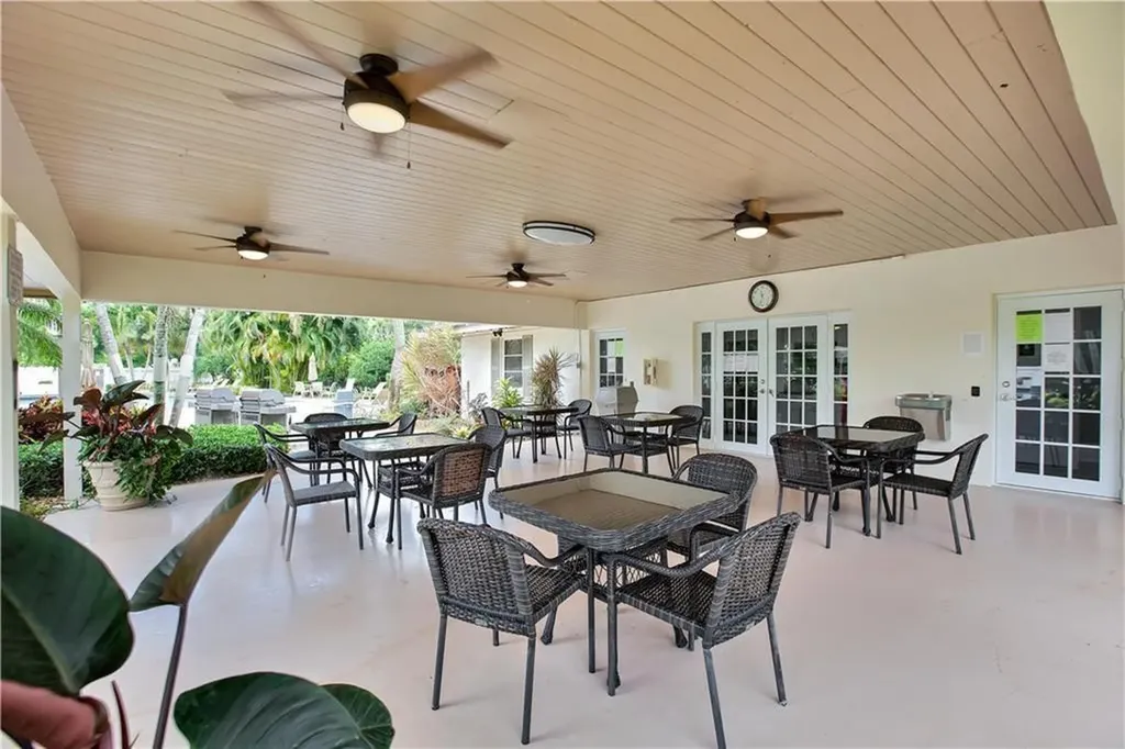 3507 Oaks Way Pompano Beach FL 33069