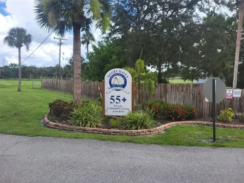 803 & 805 & 805 Big Branch Lane Moore Haven FL 33471