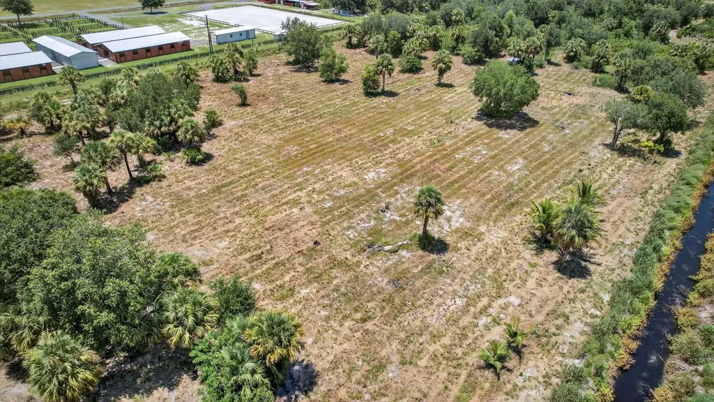 Xx Xx Bedu Court Loxahatchee FL 33470