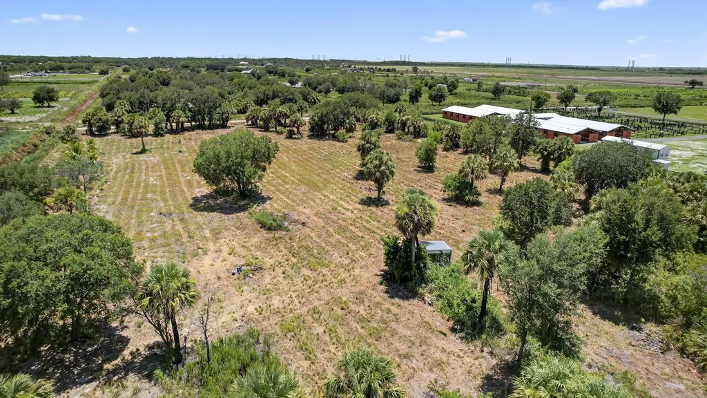 Xx Xx Bedu Court Loxahatchee FL 33470