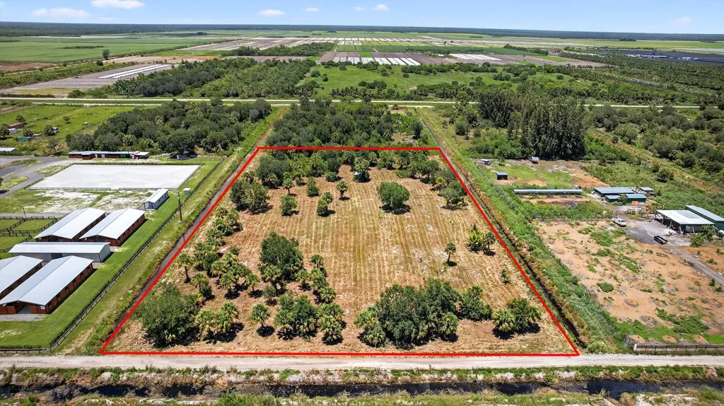 Xx Xx Bedu Court Loxahatchee FL 33470