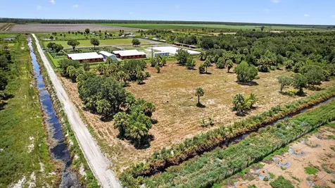 Xx Xx Bedu Court Loxahatchee FL 33470