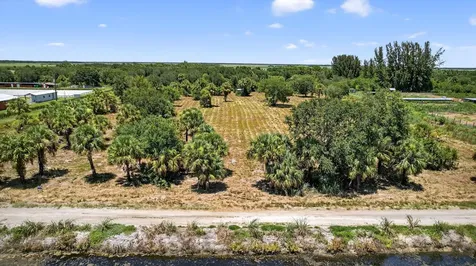 Xx Xx Bedu Court Loxahatchee FL 33470