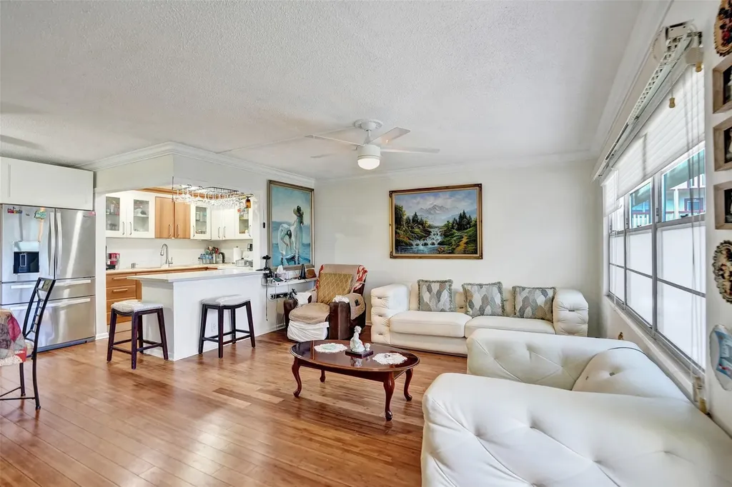 342 Brighton Boca Raton FL 33434