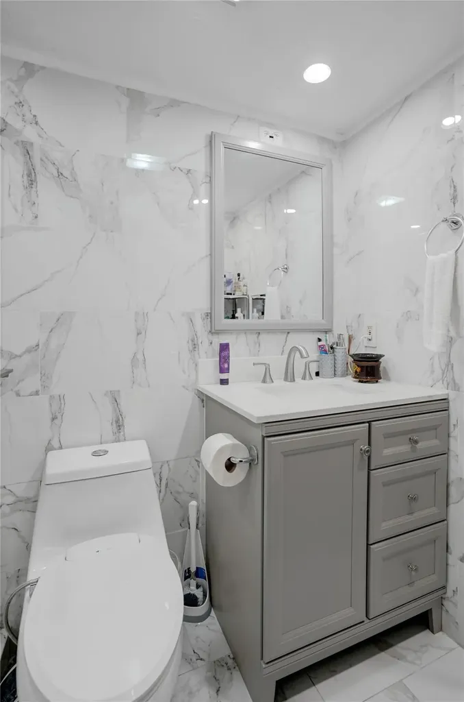 342 Brighton Boca Raton FL 33434