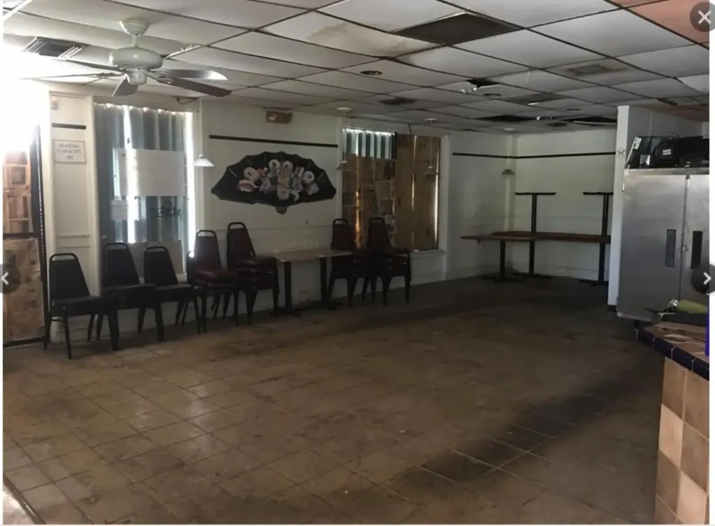 1361 E Commercial Boulevard Oakland Park FL 33334