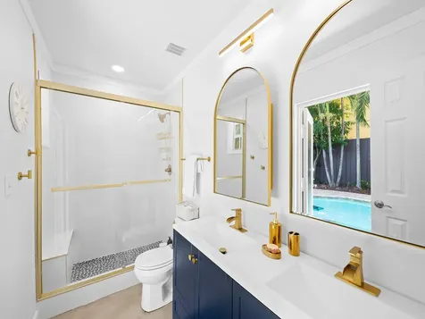 812 NW 26th Street Wilton Manors FL 33311