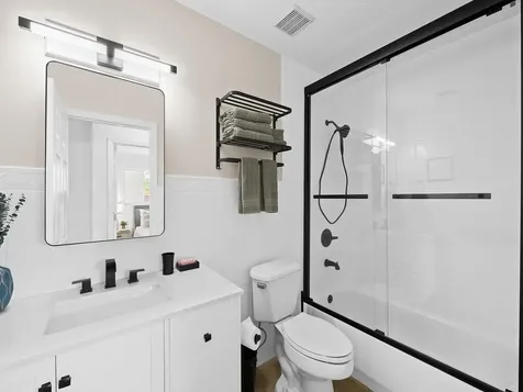 812 NW 26th Street Wilton Manors FL 33311