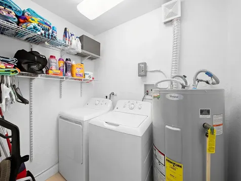 812 NW 26th Street Wilton Manors FL 33311