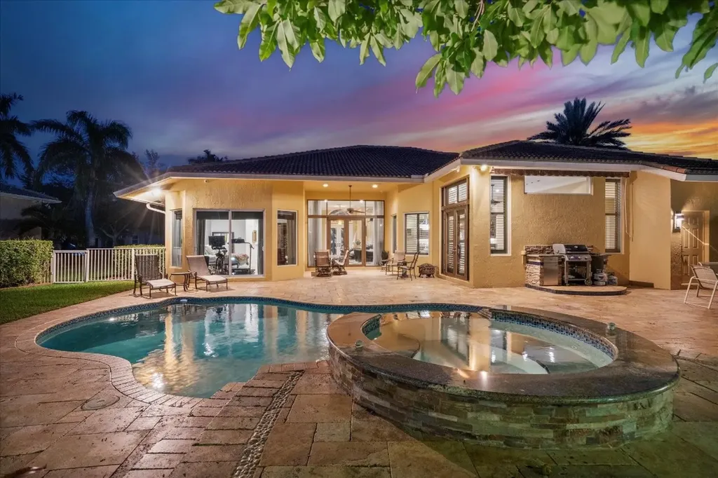 6783 NW 105th Lane Parkland FL 33076