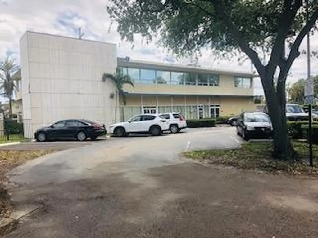 140 S Federal Highway Dania Beach FL 33004