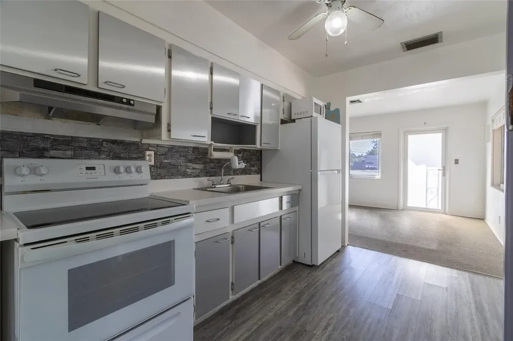 4720 N Andrews Avenue Fort Lauderdale FL 33309